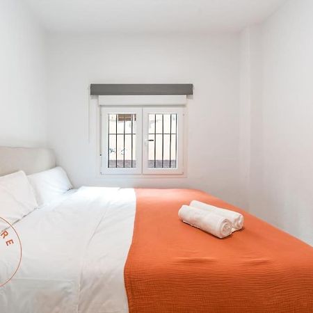 Cosy Apartment With Patio In Malaga - Tcm Esterno foto