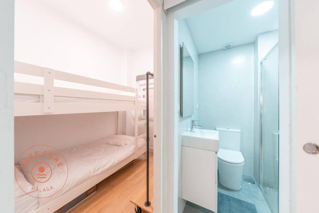 Cosy Apartment With Patio In Malaga - Tcm Esterno foto